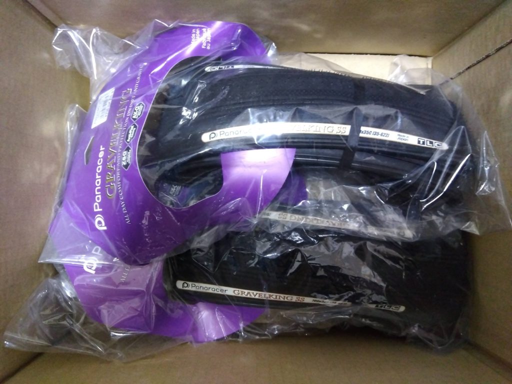 届いたばかりのグラベルキング